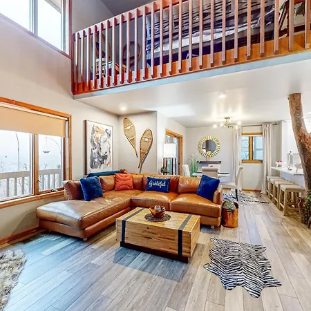 Apartamento Chestnut Ridge 7-4